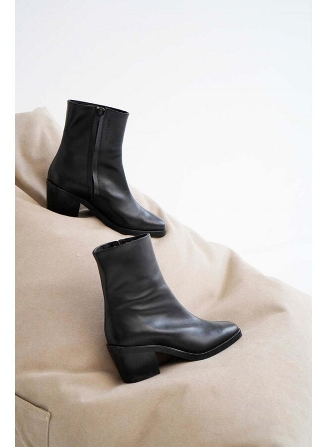 Deifontes Leather Boot - Black