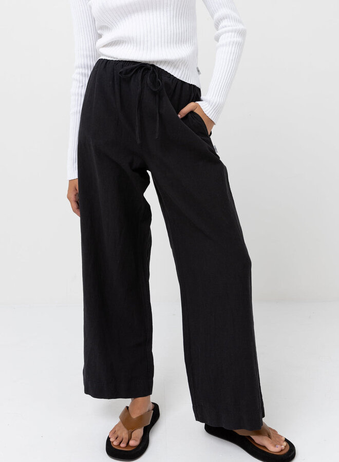 Classic Drawstring Pant