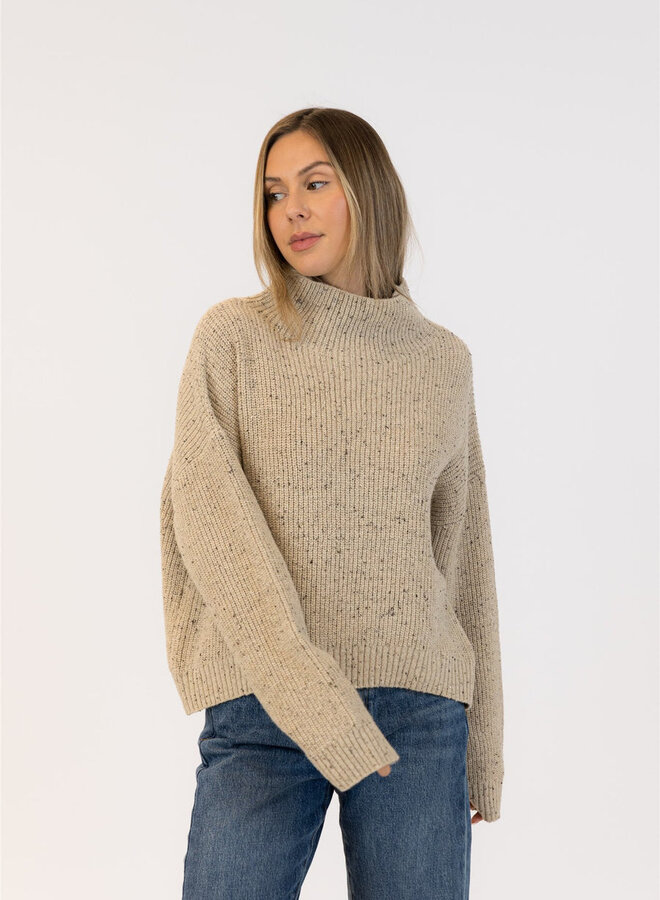 Evolet Mockneck