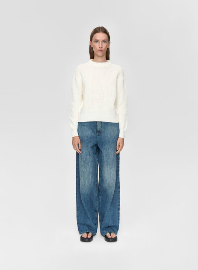 Mikala Jumper 25