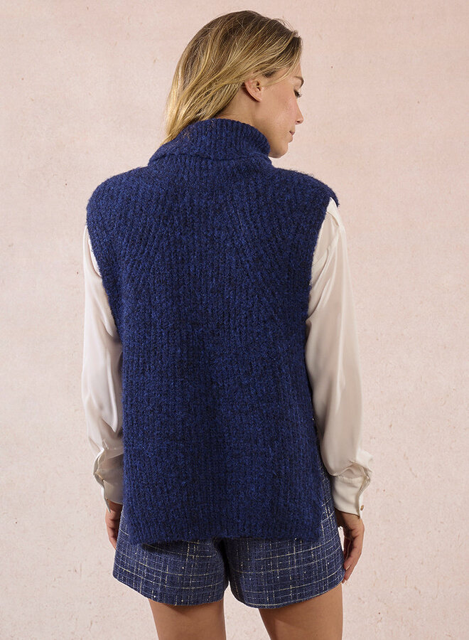 Molly Bracken - Tumnus Sweater -