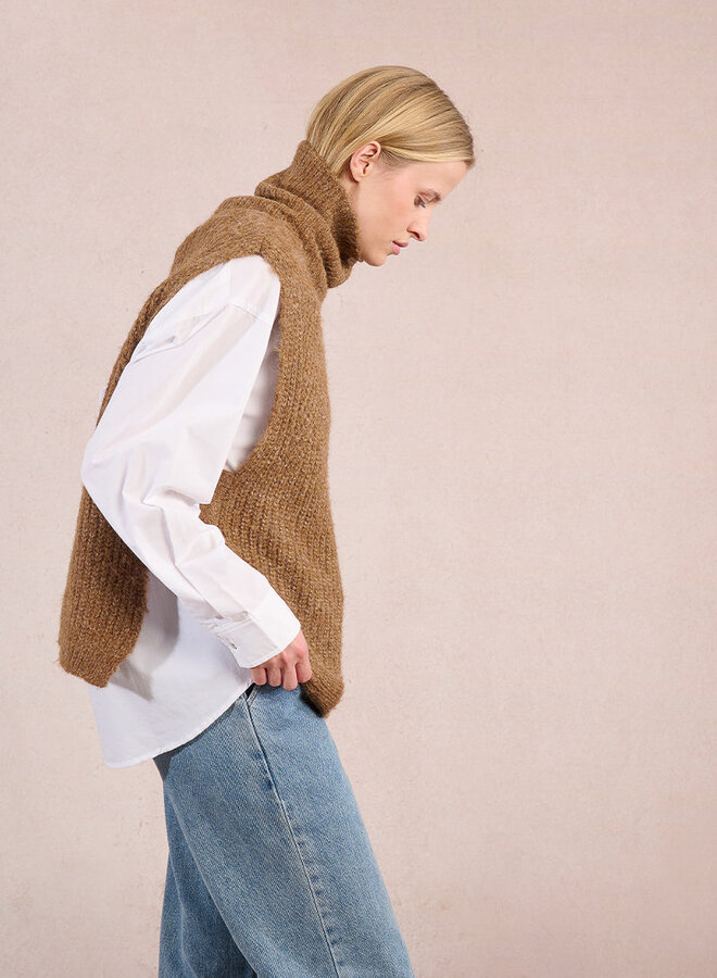 Molly Bracken - Tumnus Sweater -