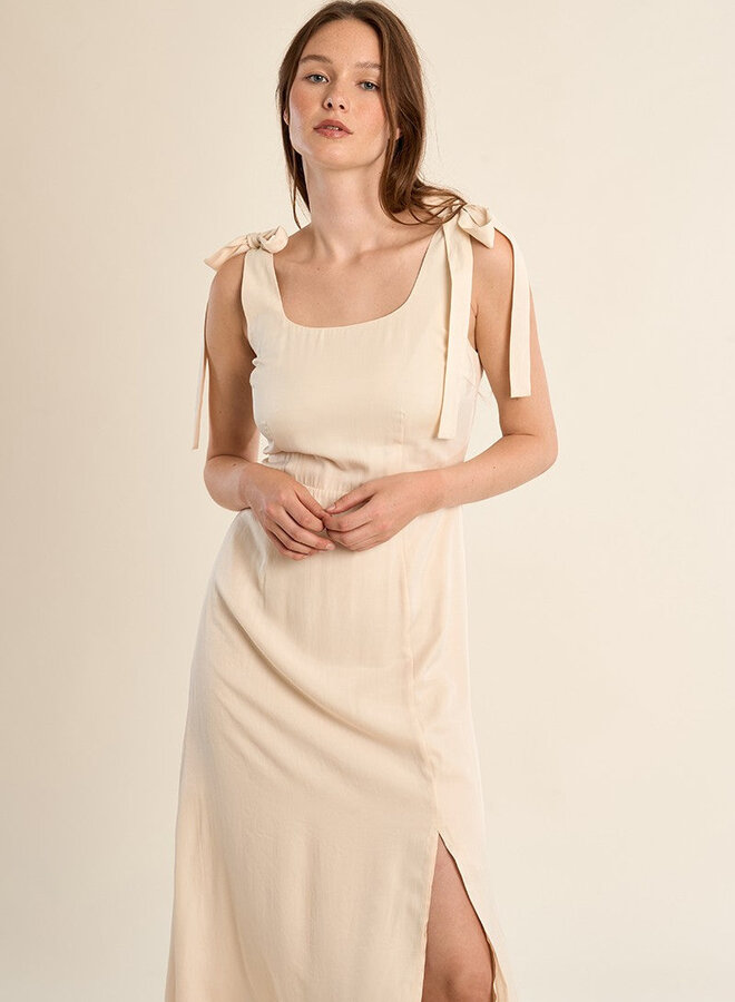 Connie Maxi Dress