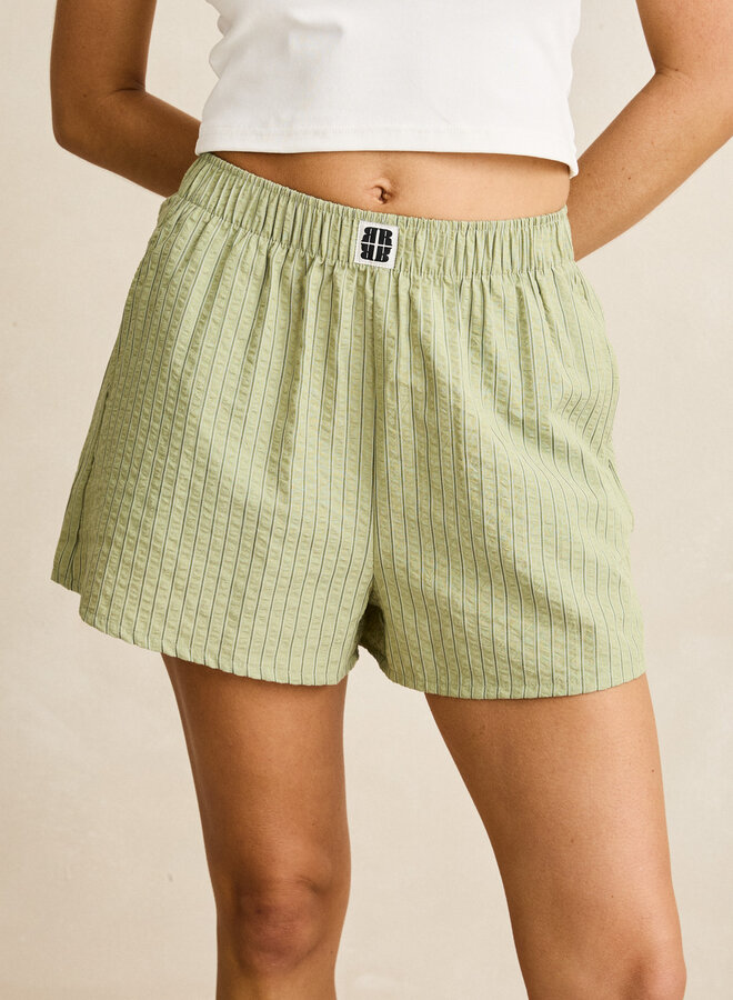 Vista Stripe Short