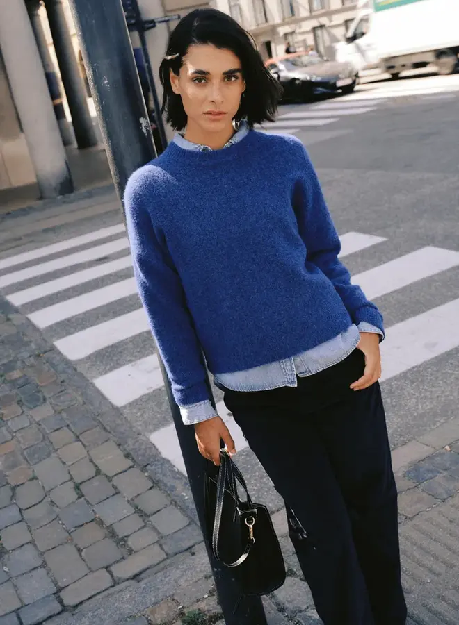 Omea Jumper