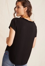 Bella Dahl v neck tee black