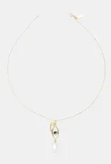 Deux Lions Resin Ayla Pearl Necklace