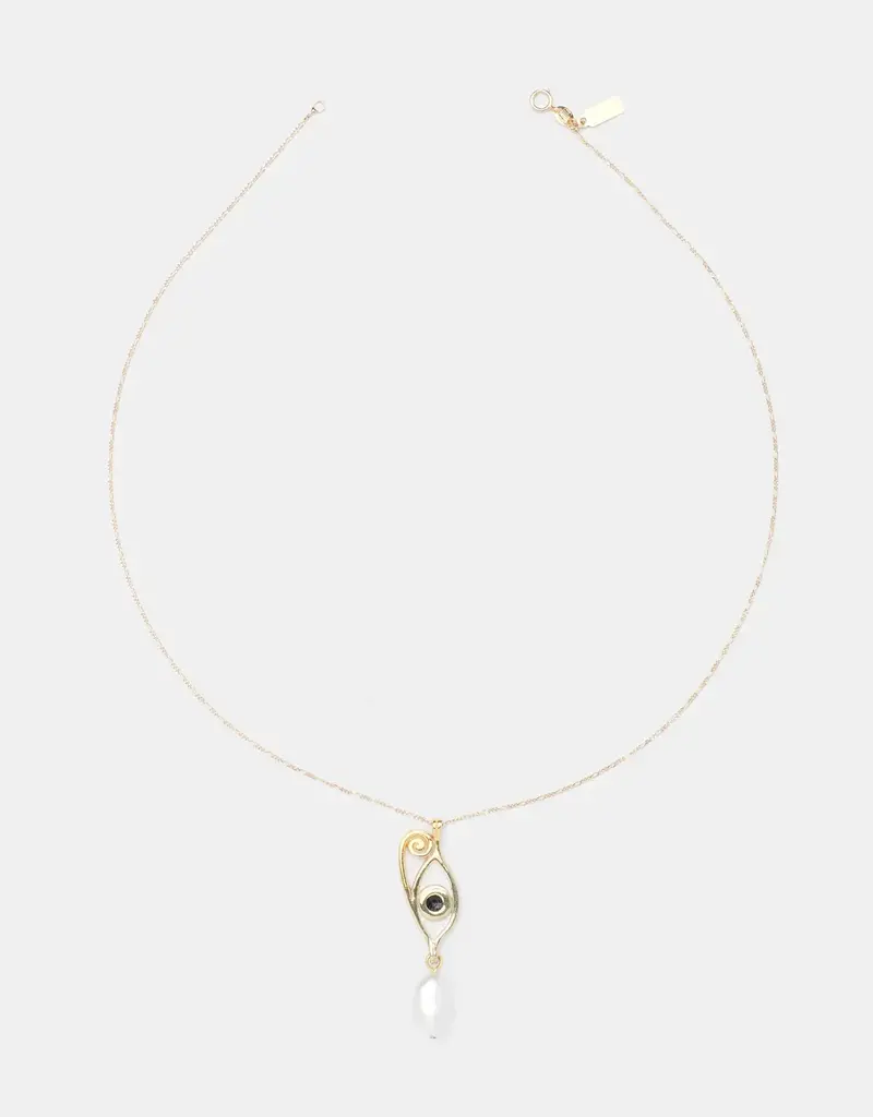 Deux Lions Resin Ayla Pearl Necklace