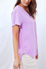 Bella Dahl v neck tee orchid blush