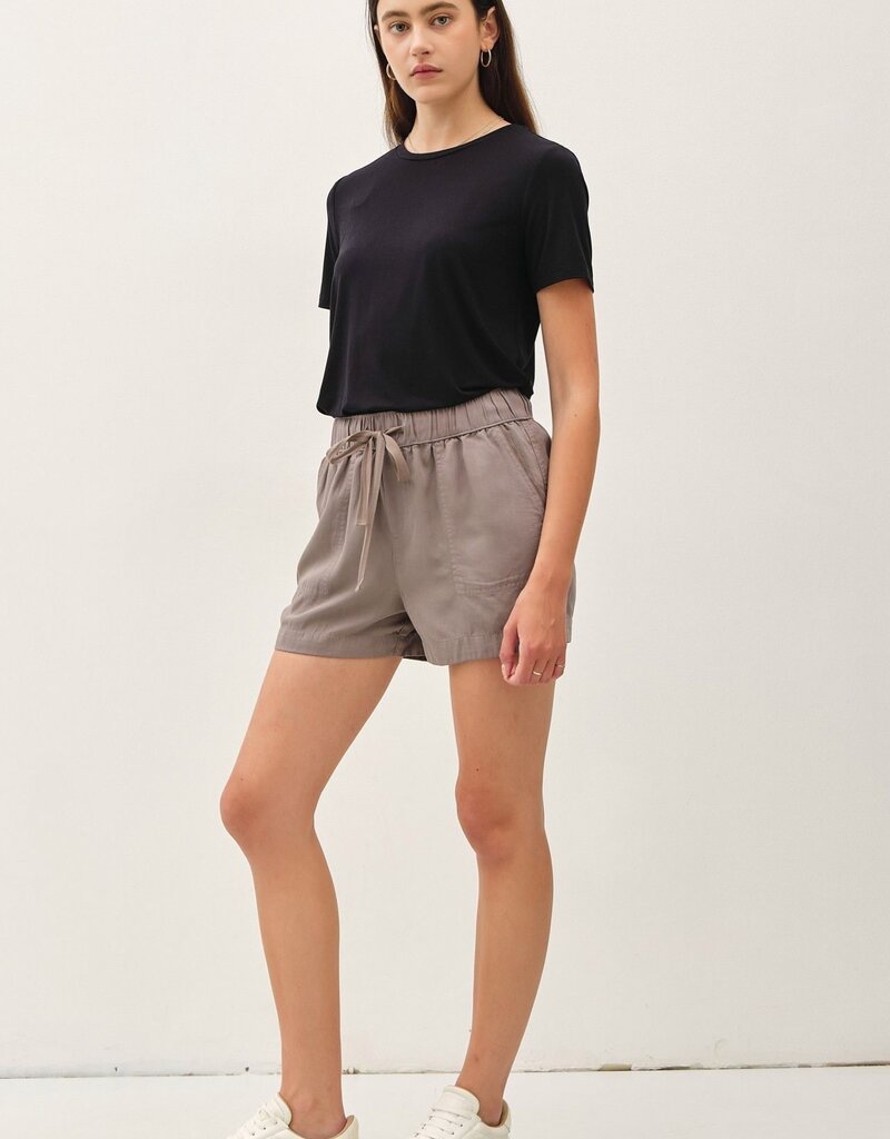 Scout Max Tencel Shorts