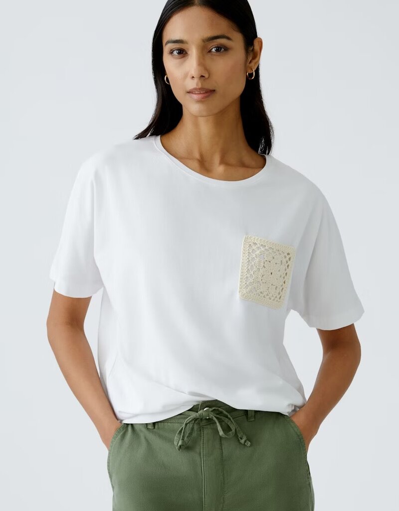 Oui Tee w/ Crocheted Breast Pkt