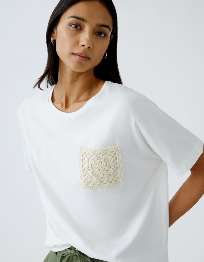 Oui Tee w/ Crocheted Breast Pkt