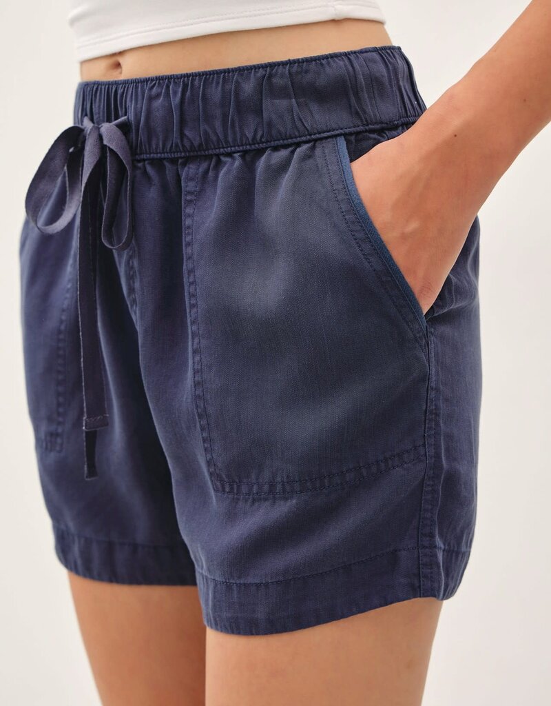 Scout Max Tencel Shorts