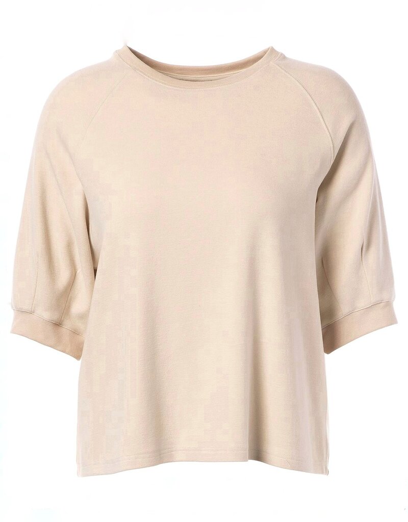 JC Sophie Jeju top