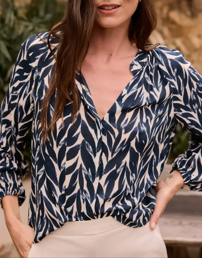 Bella Dahl Shirred Raglan Shirt