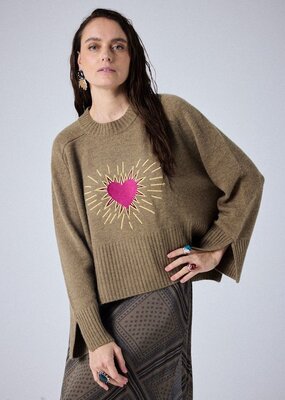 Not Shy Thea Pullover