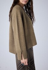 Not Shy Thea Pullover