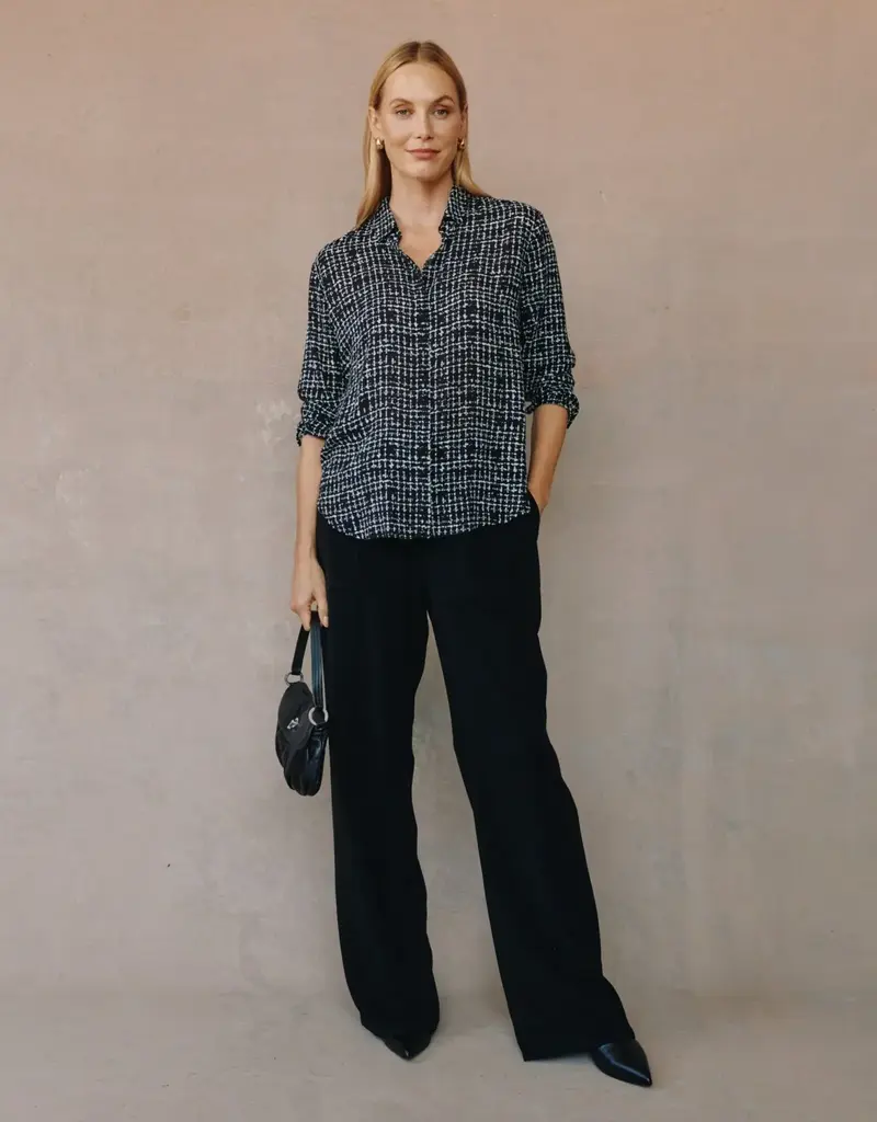 Bella Dahl Clean Front Hipster Shirt