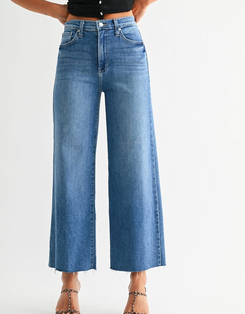 Just Black Denim Scissor Cut Jean