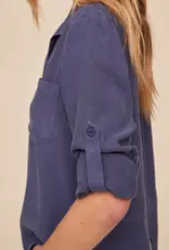 Bella Dahl Split Back Button Down