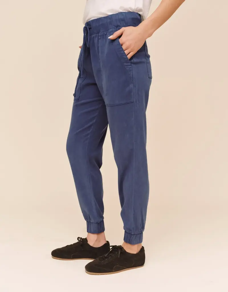 Bella Dahl Pocket Jogger