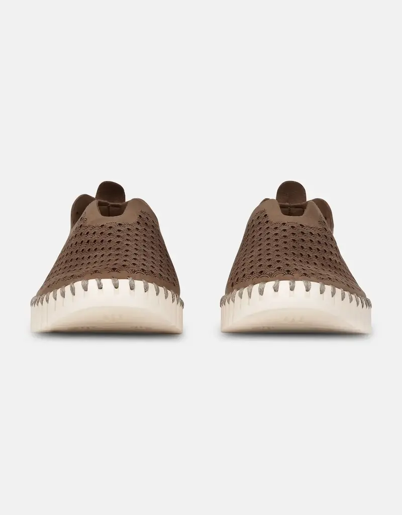 Ilse Jacobsen Tulip Flat