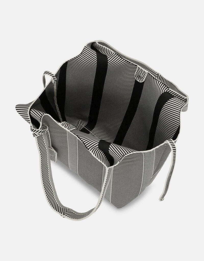 Ilse Jacobsen Knitted Bag