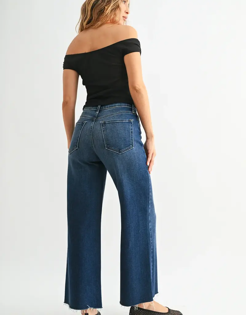 Just Black Denim Scissor Cut Jean