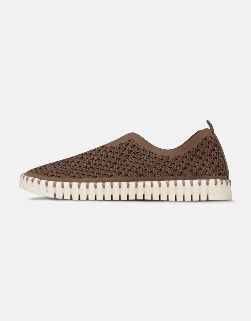 Ilse Jacobsen Tulip Flat