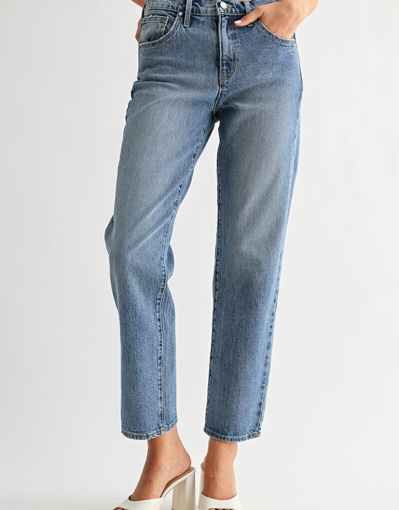 Just Black Denim Easy Straight Jean
