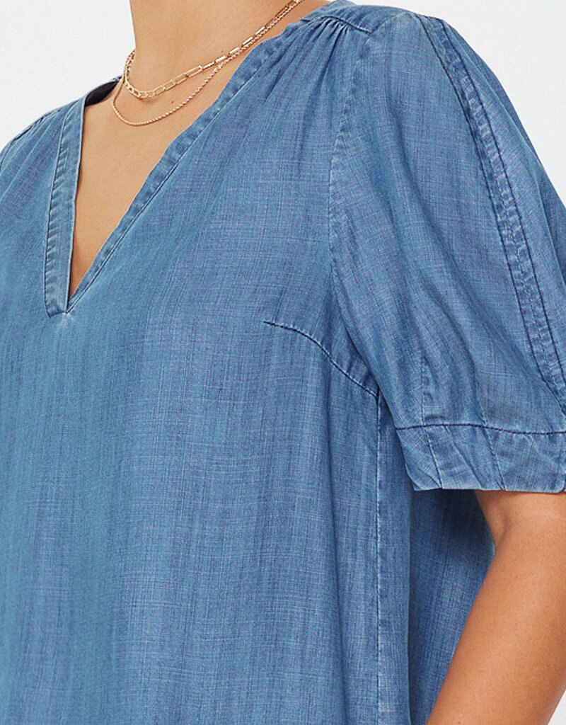 Scout Kai V-Neck