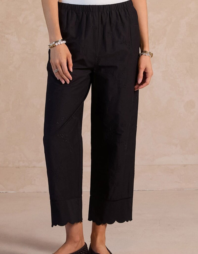 Scout Nerina Pant