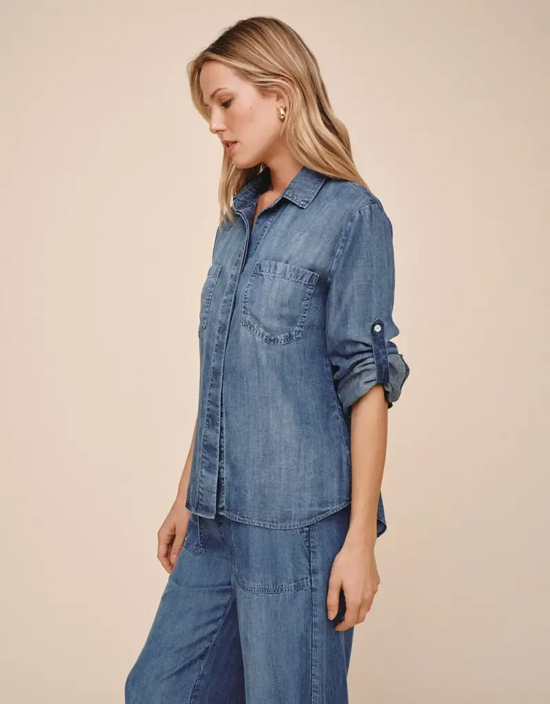 Bella Dahl Split Back Button Down