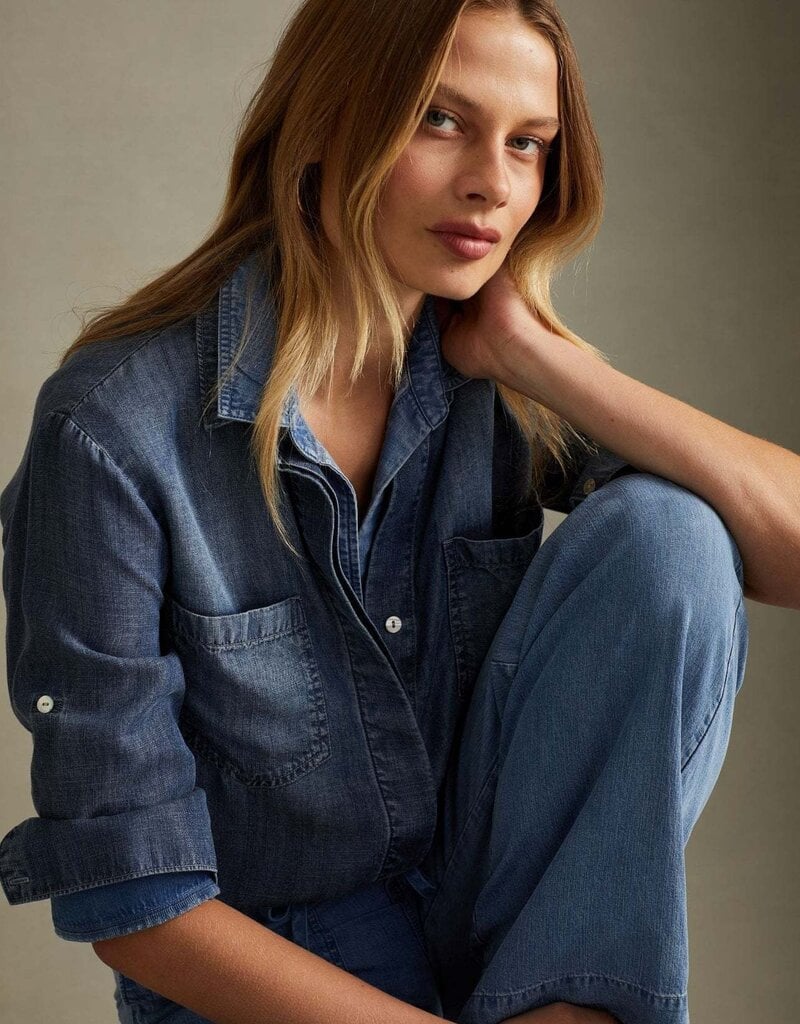 Bella Dahl Split Back Button Down