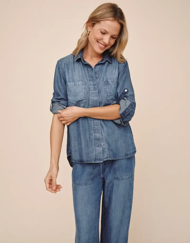 Bella Dahl Split Back Button Down