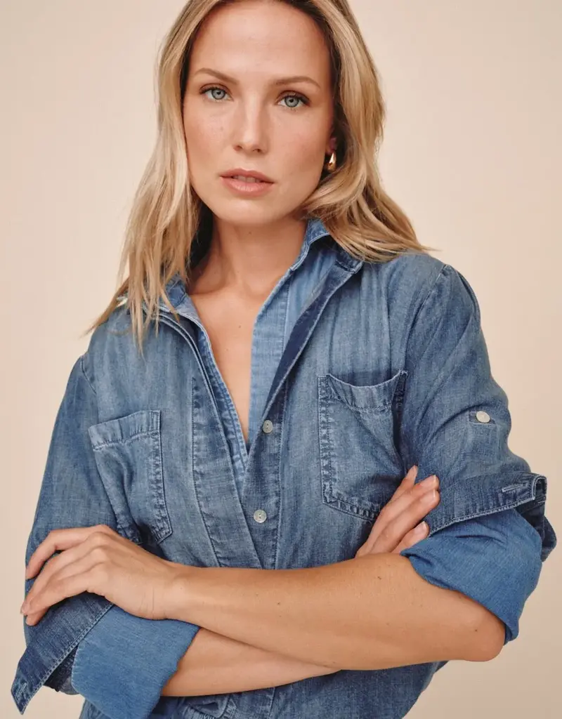 Bella Dahl Split Back Button Down