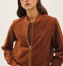 Scout Lola Bomber