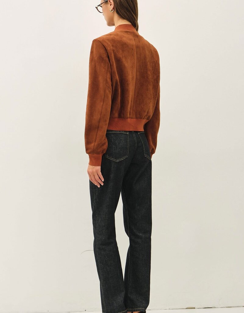 Scout Lola Bomber