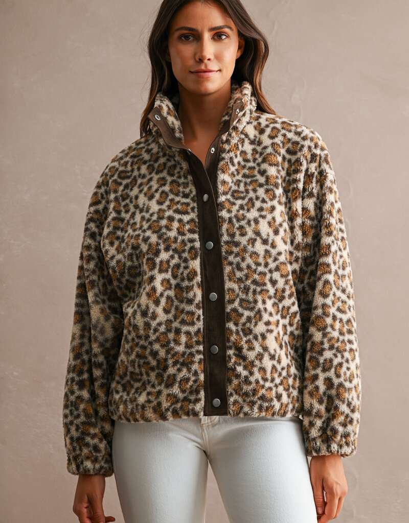 Scout Leopard Sherpa