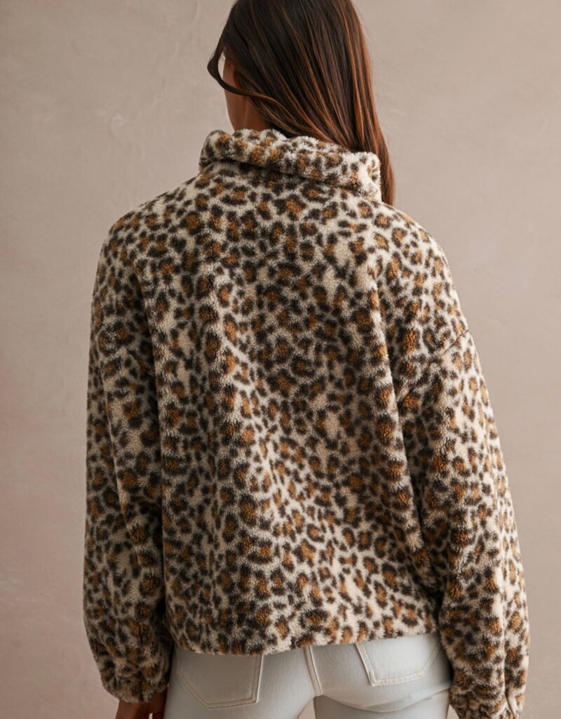Scout Leopard Sherpa