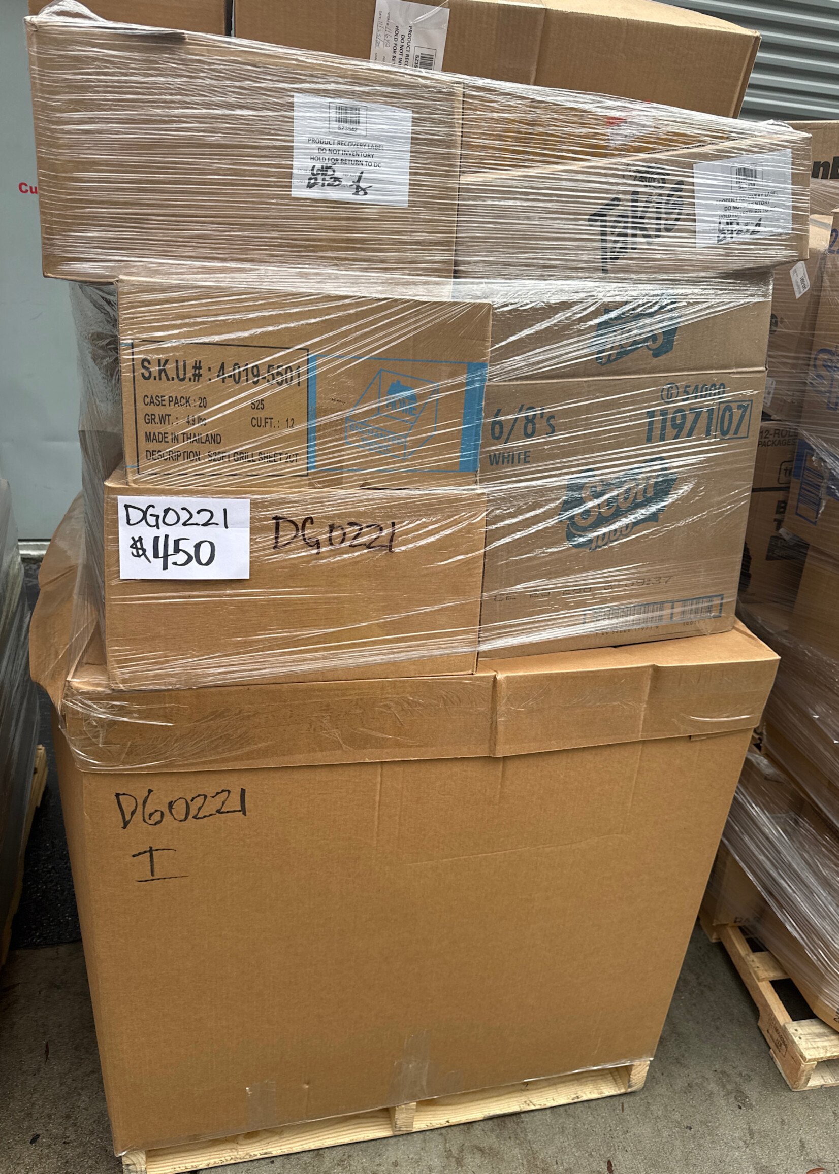 Dollar General DG0221