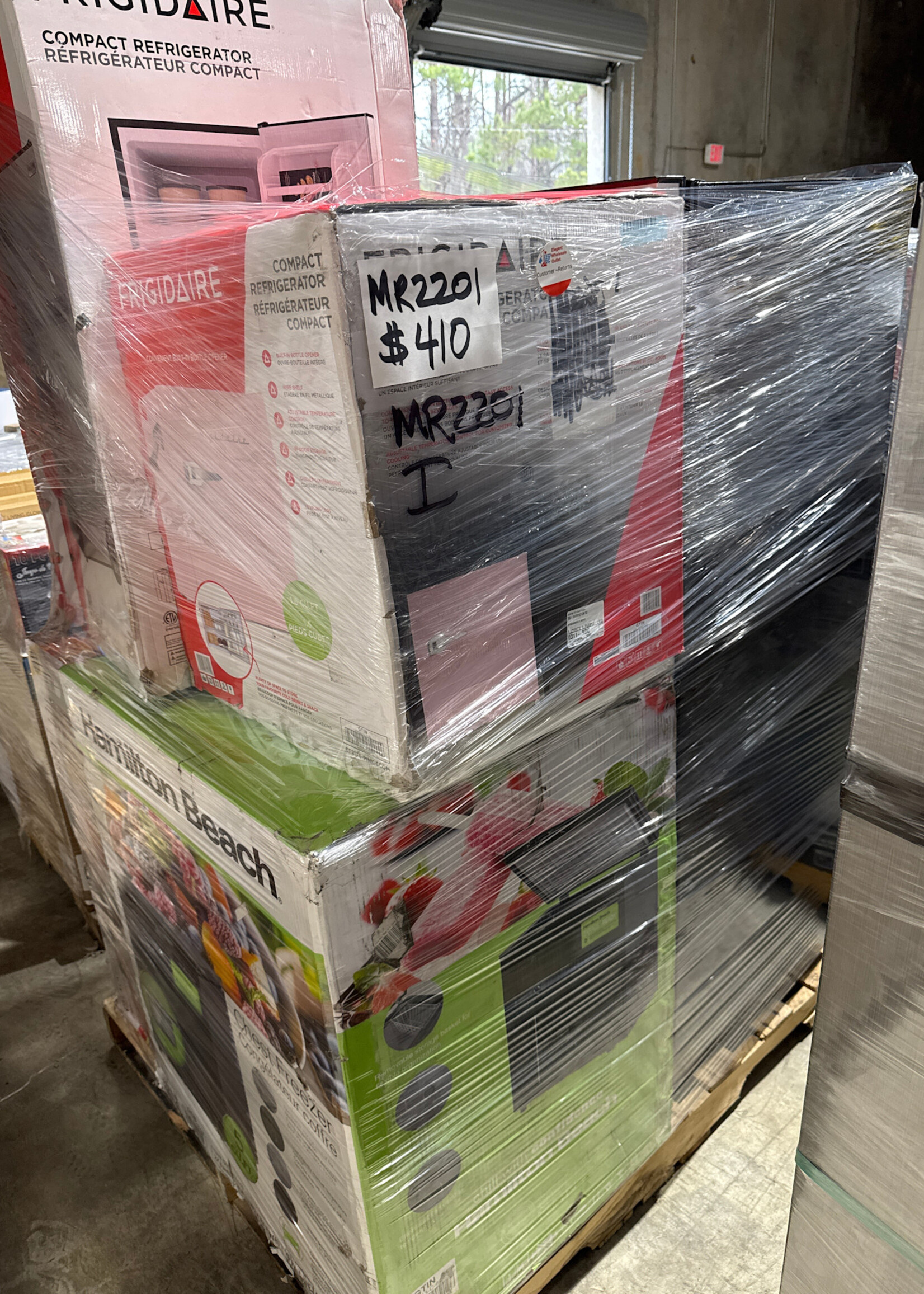 Mixed Retailer MR2201