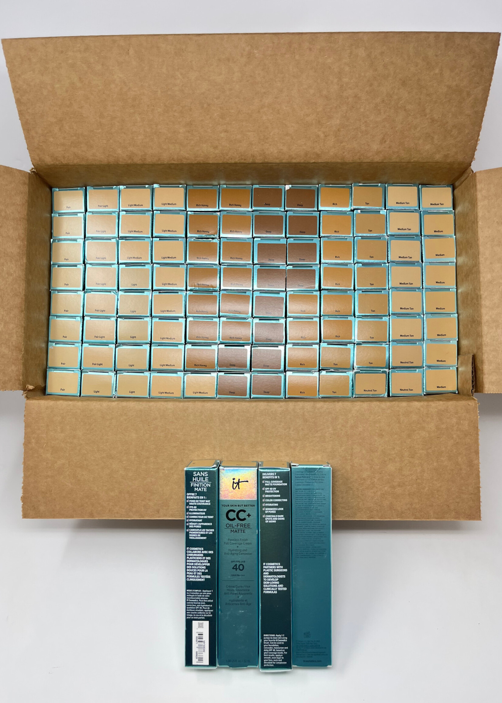 IT Cosmetics 100pc Box