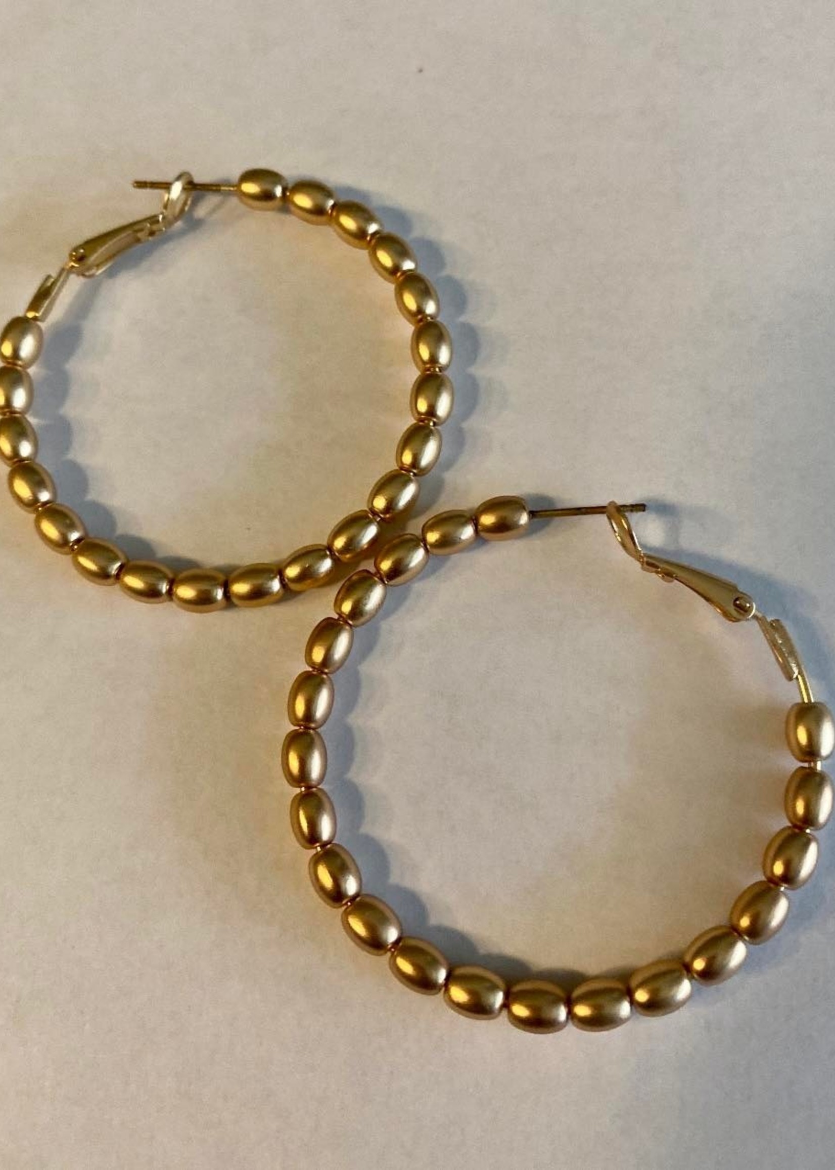 What's Hot Gold nugget beaded hoop earrings