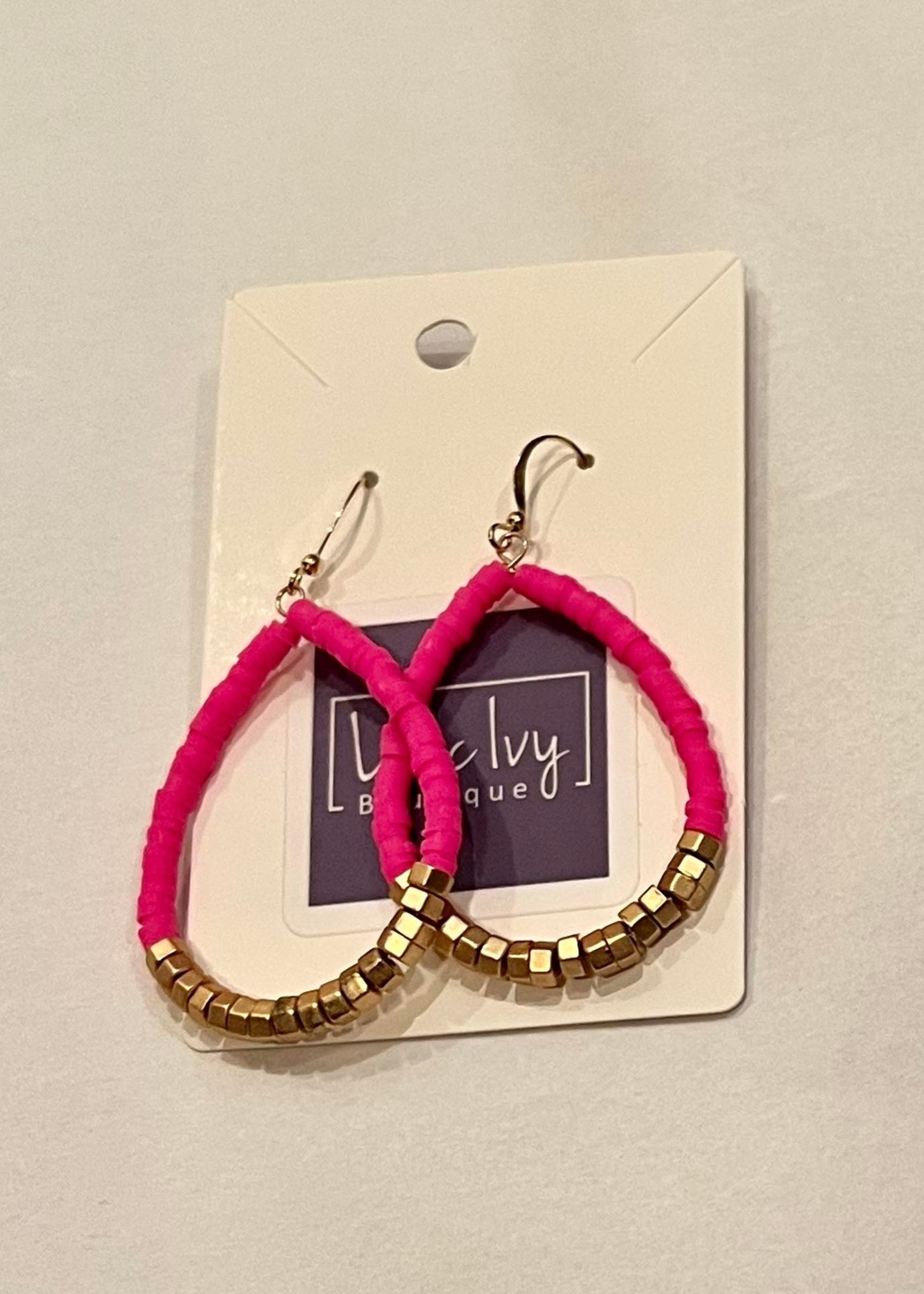 What's Hot Hot pink bead and gold teardrop earring 1.75"