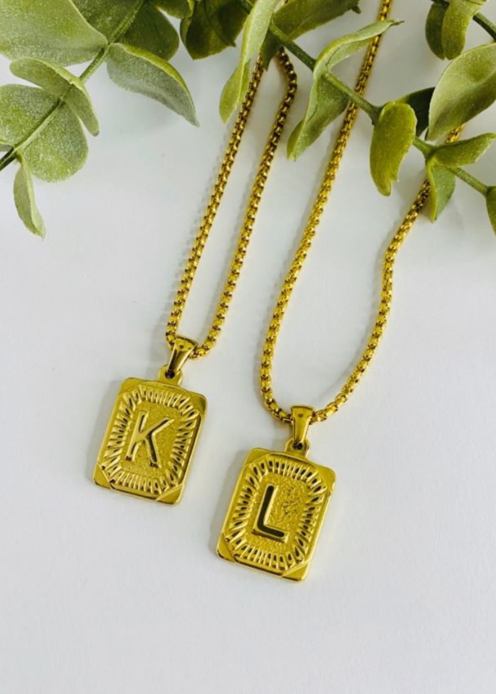 Kaydee Lynn Classic Initial Necklace - Gold