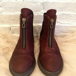 P. Monjo P. Monjo: Ox Blood Clos Boot