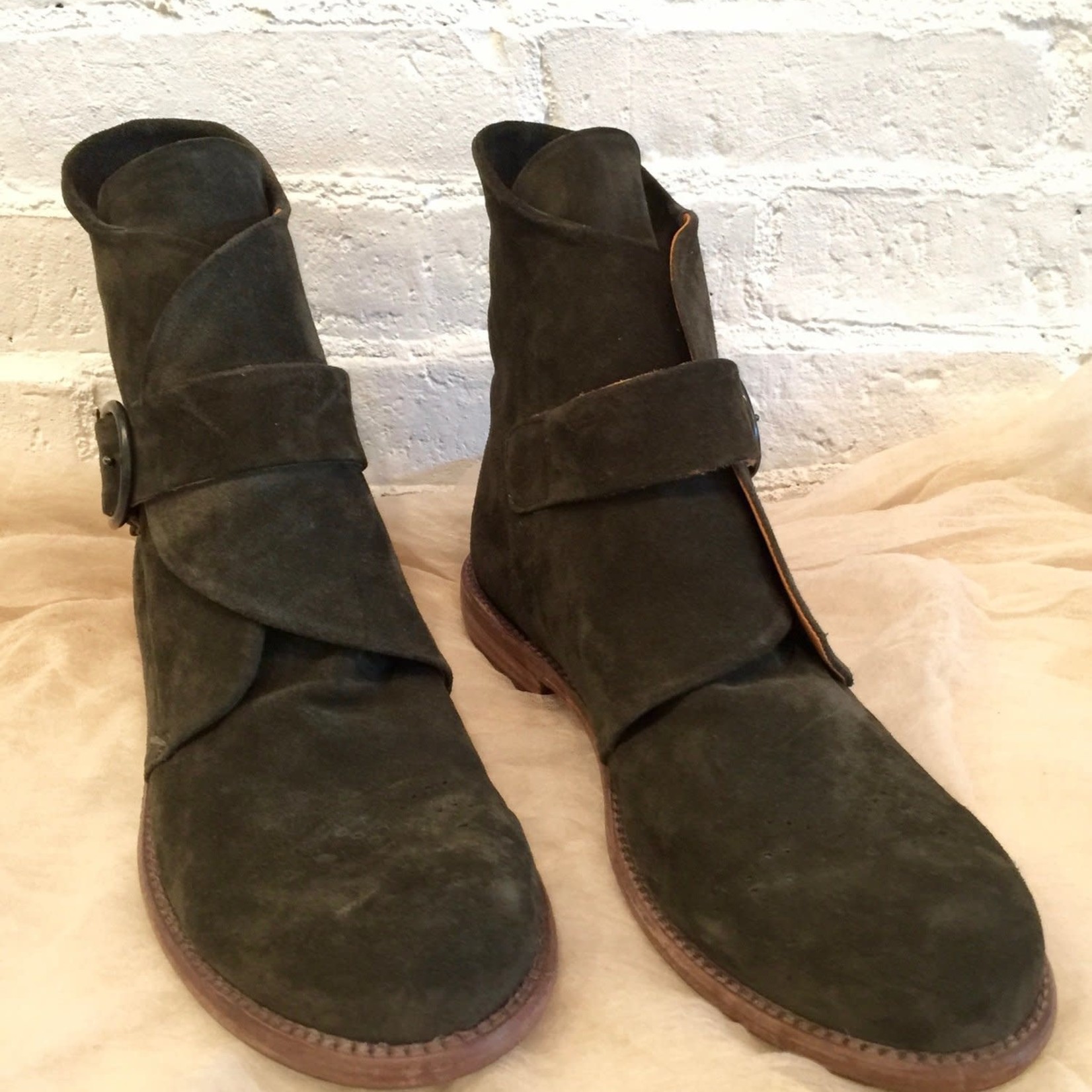 P. Monjo Suede Baker Boot - Black Parrot