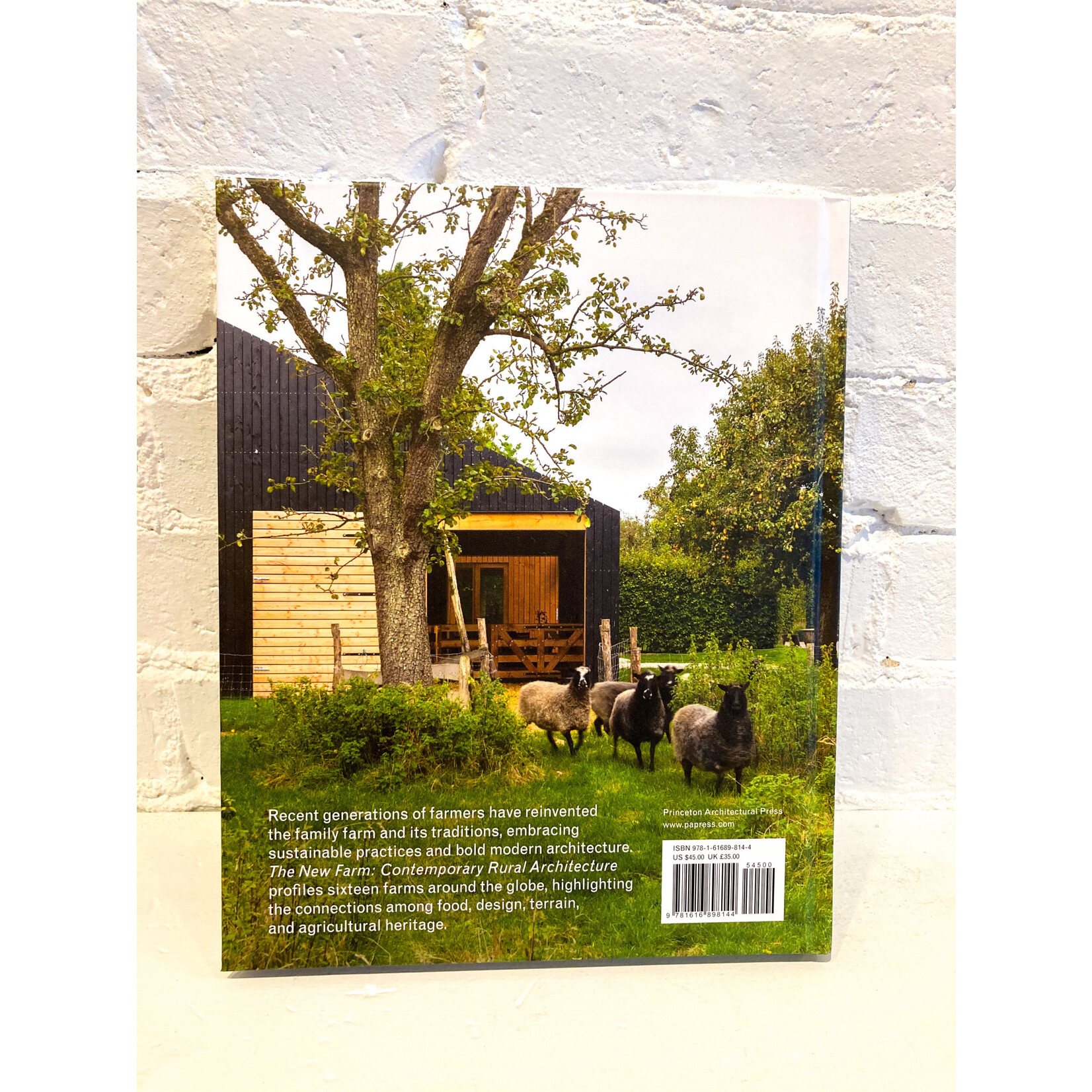 PAP The New Farm: Contemporary Rural Architecture by Daniel P. Gregory