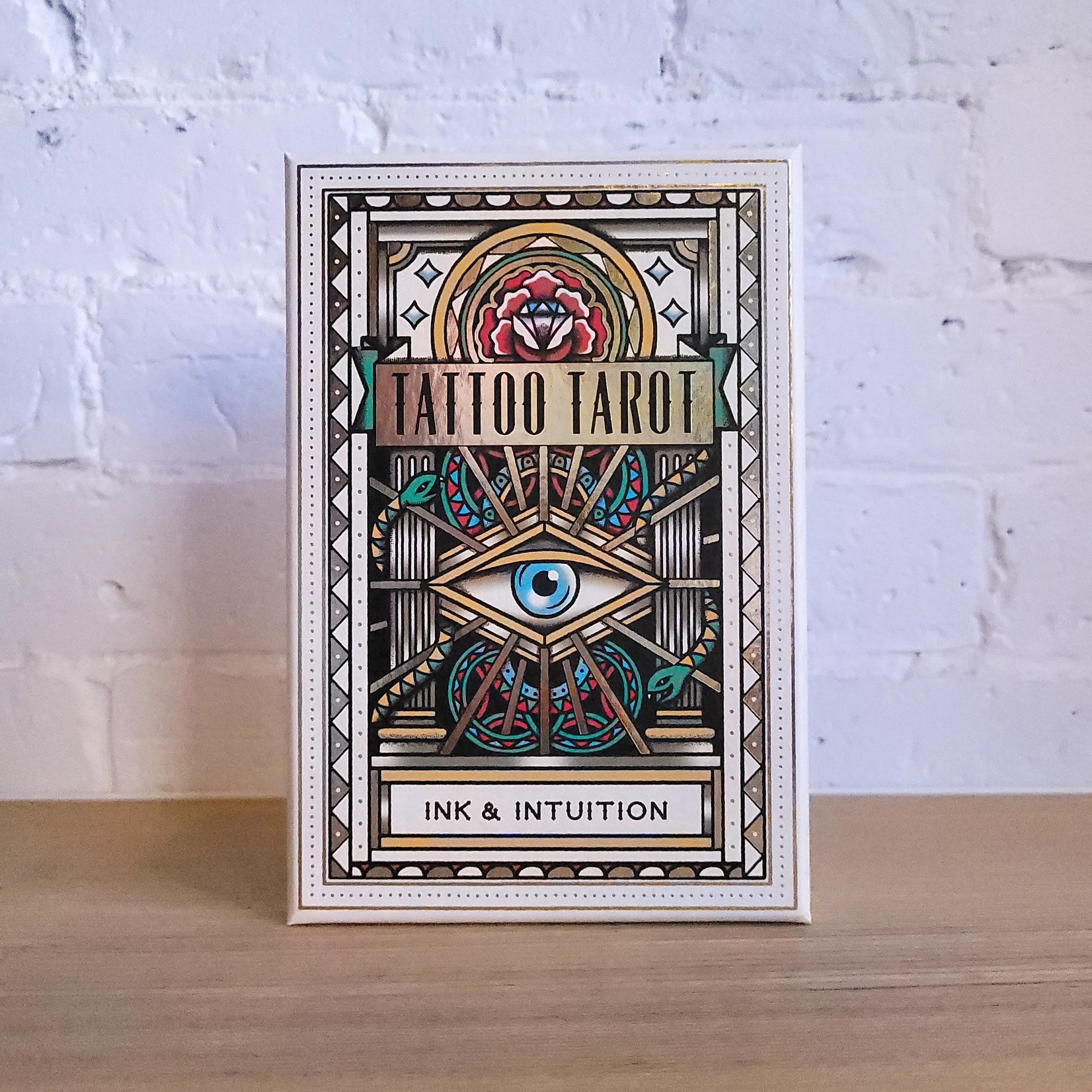 Lawrence King Publishing Tattoo Tarot: Ink & Intuiton